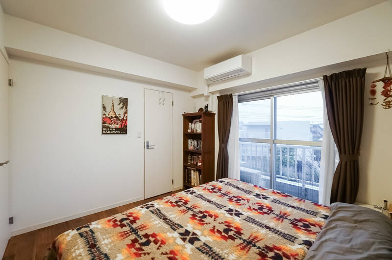 扉の中は、ウォークインクローゼット(WIC)です。