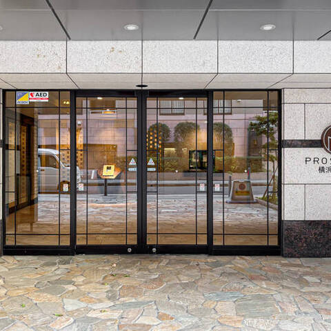 プロスタイル横浜馬車道の室内写真