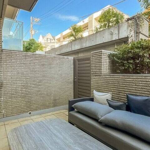 フォレセーヌ池田山公園の室内写真