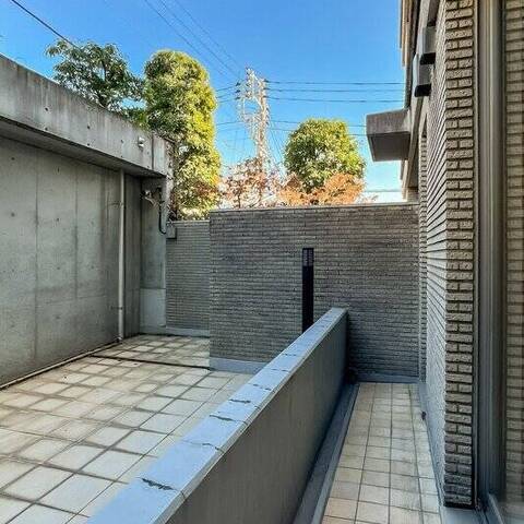 フォレセーヌ池田山公園の室内写真