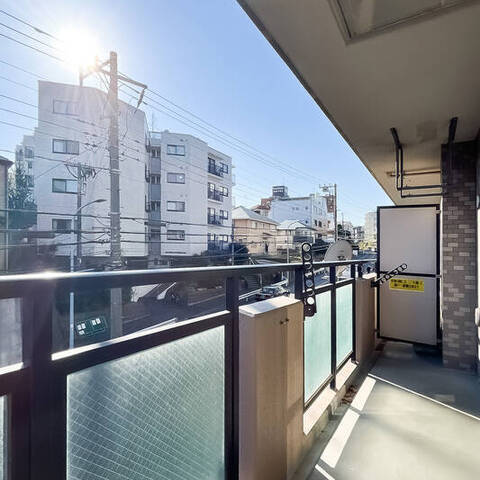 ライオンズヒルズ妙蓮寺の室内写真