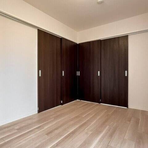 青葉台ガーデンハウスの室内写真