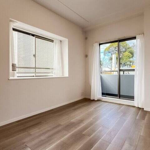 青葉台ガーデンハウスの室内写真