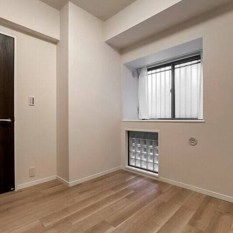 青葉台ガーデンハウスの室内写真