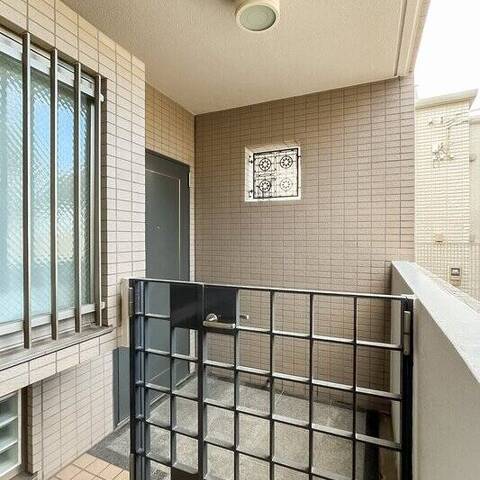 青葉台ガーデンハウスの建物・共用部写真