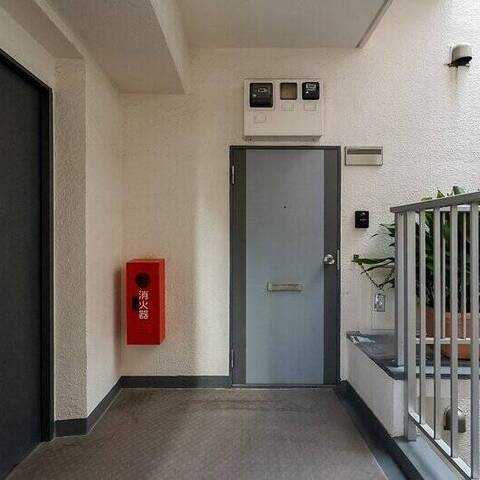 ライオンズマンション上目黒の建物・共用部写真