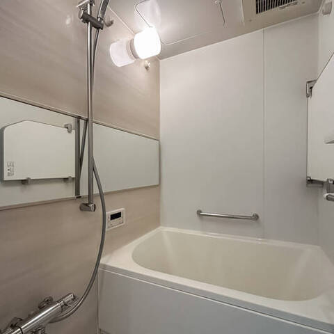 シャルム見次公園の室内写真