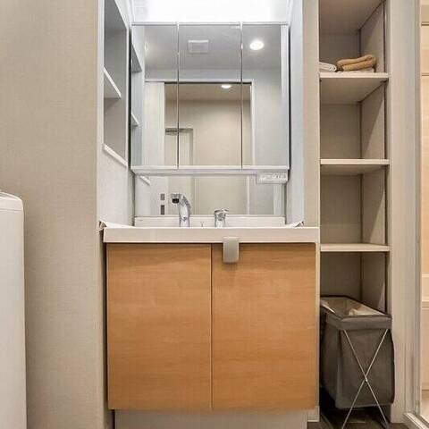 秀和等々力レジデンスの室内写真