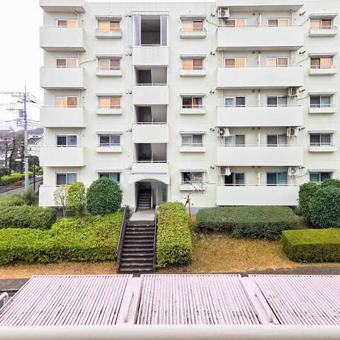 あざみ野団地3-3-1号棟の室内写真