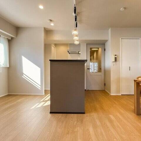 シティコート用賀の室内写真