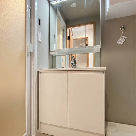 丸増井荻マンションの室内写真