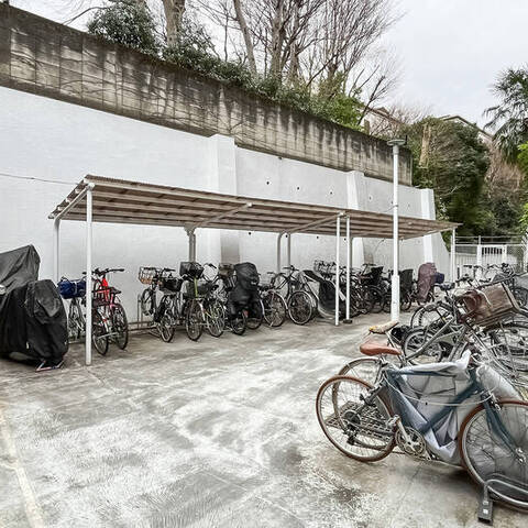 秀和第二三田綱町レジデンスの建物・共用部写真