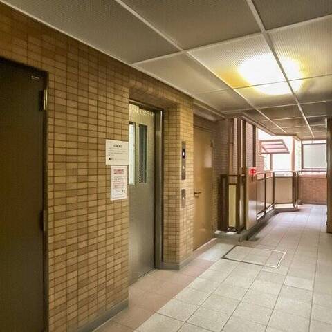 朝日パリオ戸田公園の建物・共用部写真