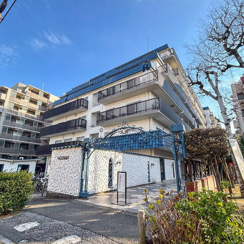 秀和大山レジデンスの室内写真