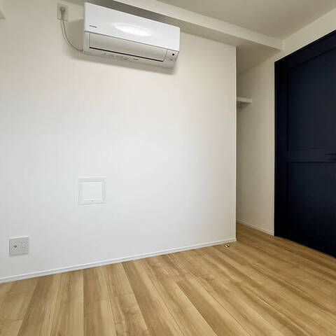 日商岩井方南町マンションの室内写真