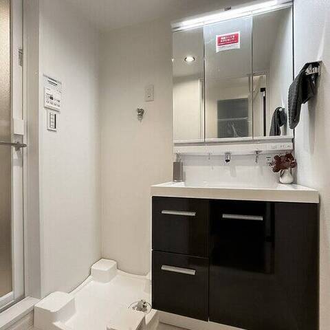 日商岩井方南町マンションの室内写真