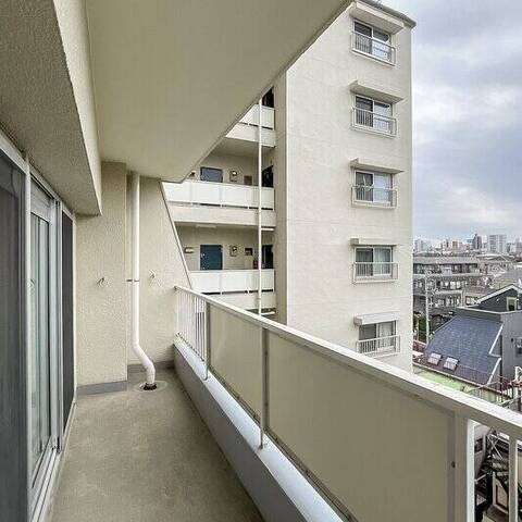 日商岩井方南町マンションの室内写真