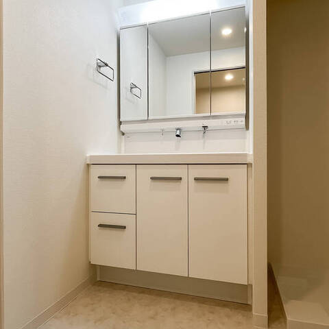 コスモ大島ロイヤルフォルムの室内写真