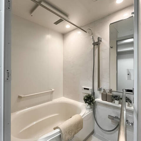 三井馬事公苑南ハイツの室内写真