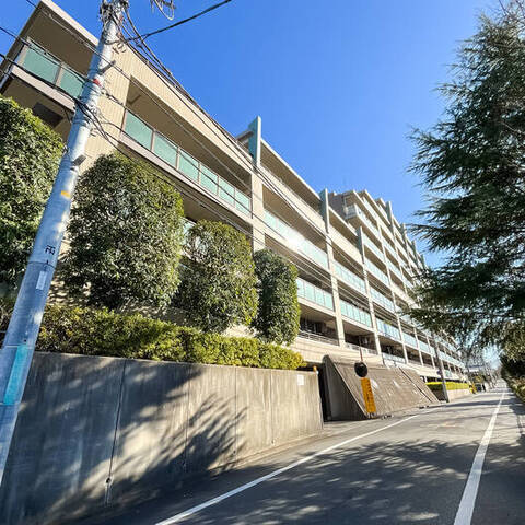 ライオンズガーデン多摩永山の建物・共用部写真