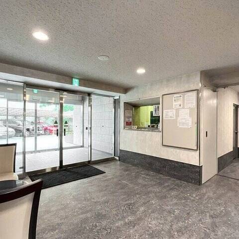 目黒グレースマンションの建物・共用部写真