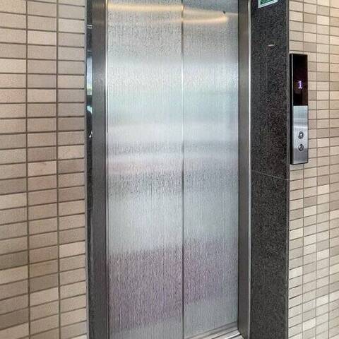 ロイヤルヴィーゼ学芸大学の建物・共用部写真