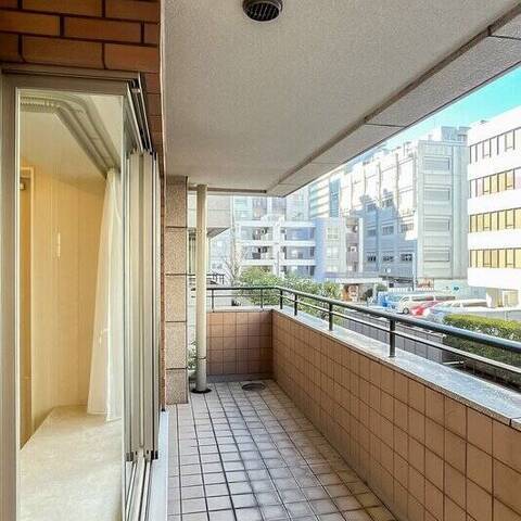 ヴェーゼント赤坂新坂の室内写真