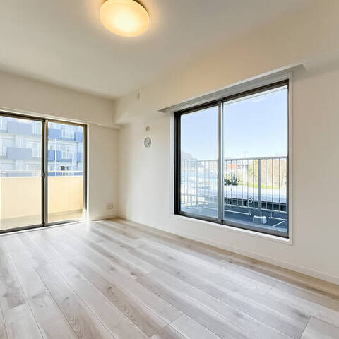 ジェイシティ千歳烏山光の杜の室内写真