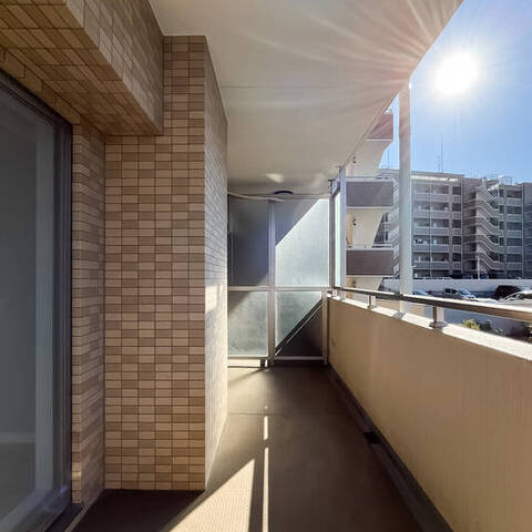 ジェイシティ千歳烏山光の杜の室内写真