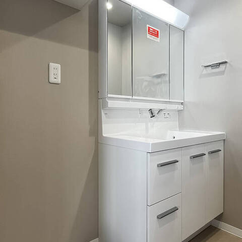 ドラゴンマンション桜台壱番館の室内写真