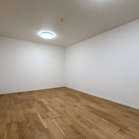 ディアクオーレ中野文園の室内写真