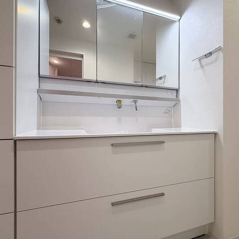 ディアクオーレ中野文園の室内写真