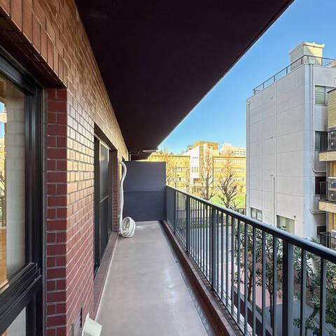 パレロワイヤル六番町の室内写真