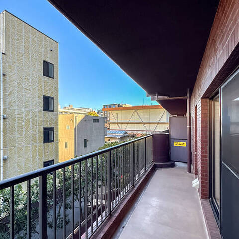 パレロワイヤル六番町の室内写真