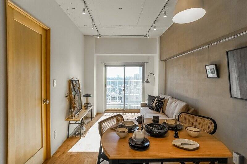 調理中に顔を上げると、見えるのは開放感のある景色。これは気持ちいい。