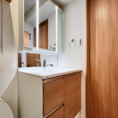 ライオンズマンション護国寺の室内写真