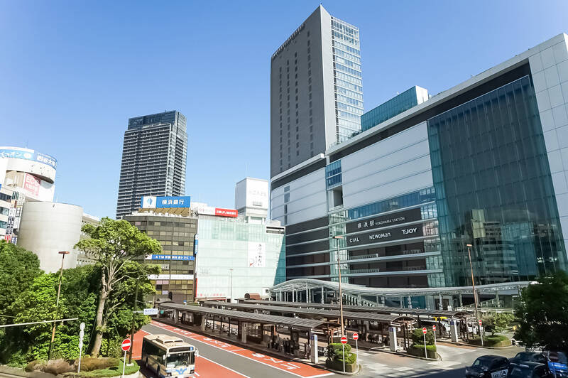 JR各線、東急東横線、相模鉄道本線、市営地下鉄ブルーラインなどなど……合計11路線が利用可能な「横浜」駅が最寄り！ 都内を含め、多方面へスムーズにアクセス可能です。（徒歩12分）