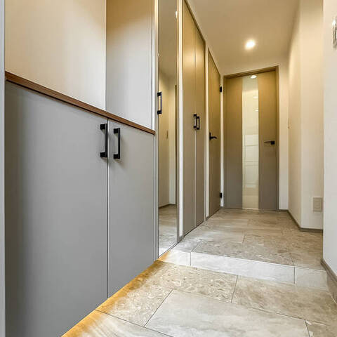 都立大バロンズコートの室内写真