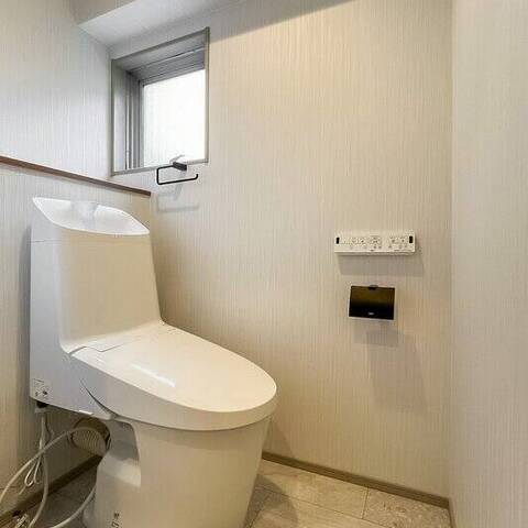 都立大バロンズコートの室内写真