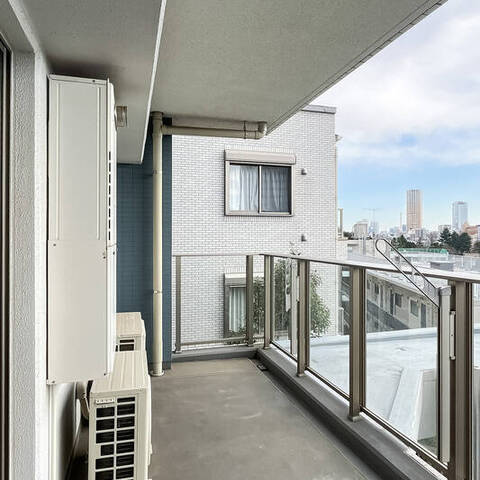 オープンレジデンシア目黒青葉台テラスＡの眺望・バルコニー写真