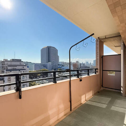 ジースクエアの室内写真