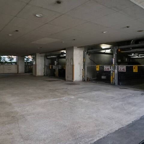 クレッセント目黒青葉台の建物・共用部写真