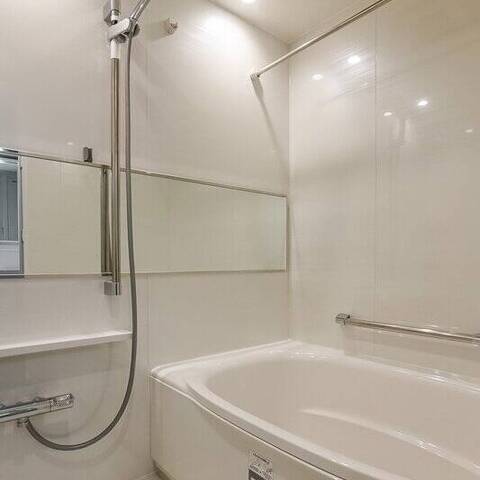 新横浜シティハイツ壱番館の室内写真