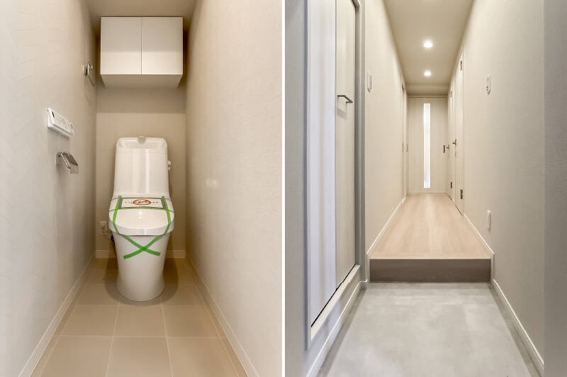 <b>左・</b>トイレ背面には扉付きの収納があり、生活感が出やすいアイテムもすっきりしまえます。／<b>右・</b>玄関から廊下を見ると、左側にサービスルームがあるほか、右側には洗面室・バスルーム・トイレと、水まわりが集まっています。