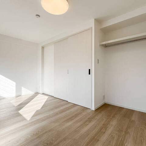 秀和若林レジデンスの室内写真