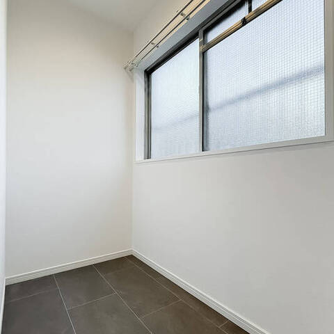 秀和若林レジデンスの室内写真