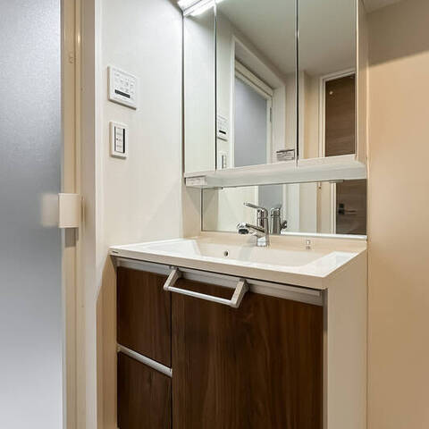 グローリオ蘆花公園テラス棟の室内写真