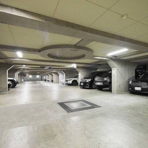 コートハウス駒沢の建物・共用部写真