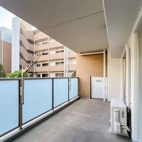 グランノア宮前平マスターズテラスの室内写真