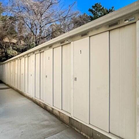 まんしょん中目黒の建物・共用部写真